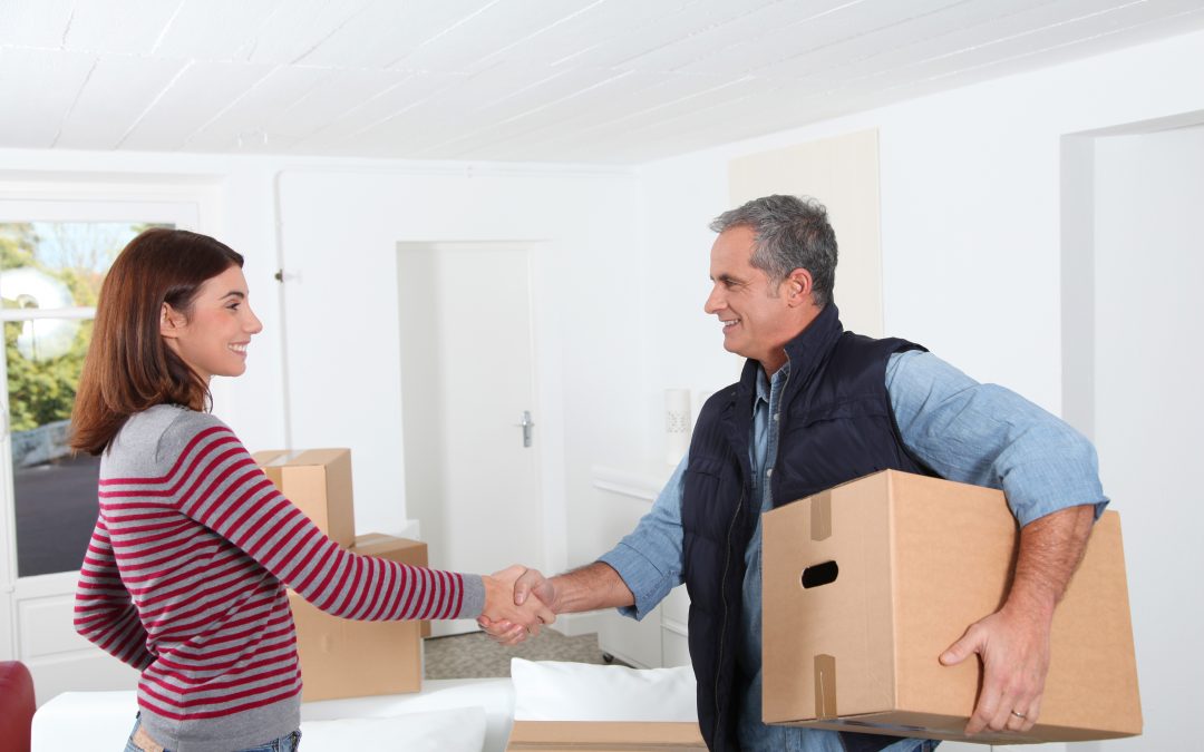Why Hire Professional Movers? 5 Benefits of Hiring Movers